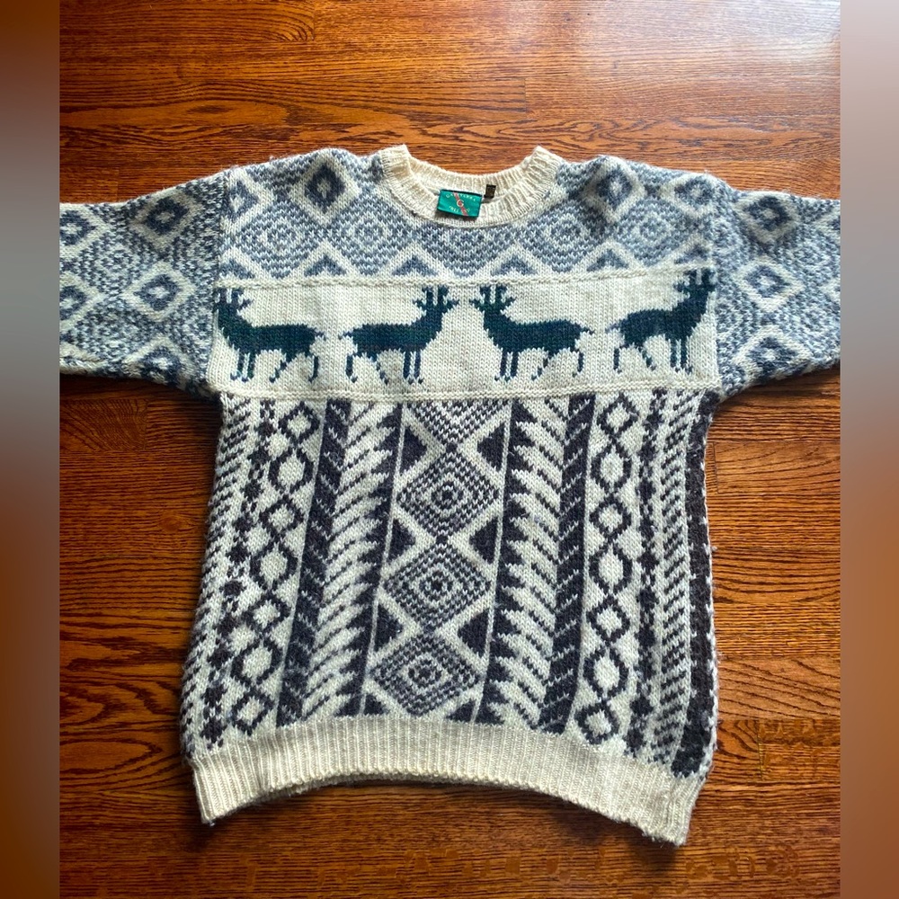 RARE VINTAGE GAELTARRA Made in Ireland Holiday Heavy Wool Sweater L